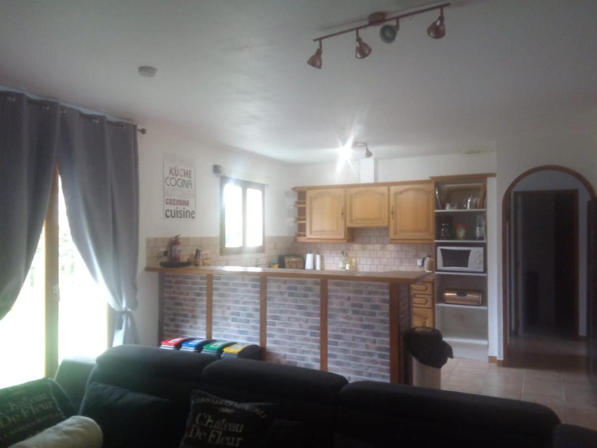 Villa Dendrane Granes Bagian luar foto