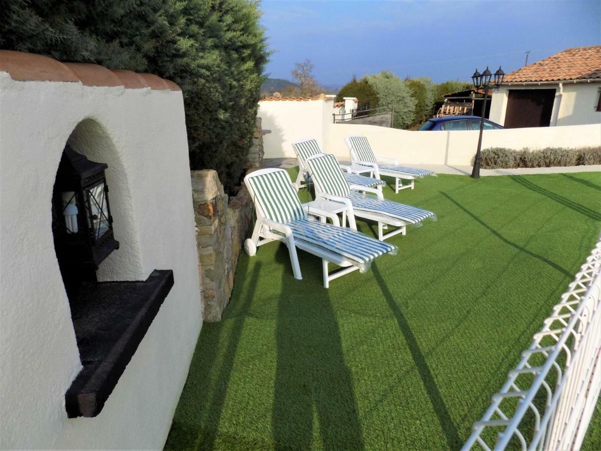 Villa Dendrane Granes Bagian luar foto